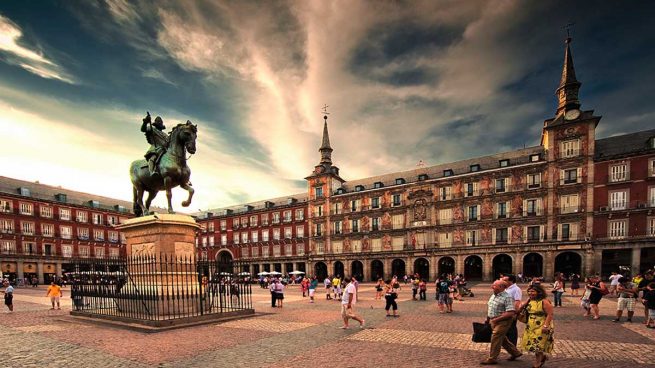 Monumentos Hist Ricos Que No Te Puedes Perder De Madrid Historias De Mi Ciudad